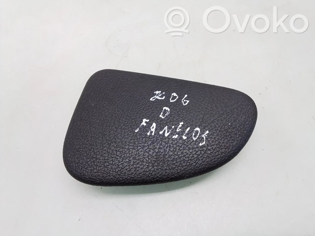 Peugeot 206 Verkleidung Armaturenbrett Cockpit seitlich 