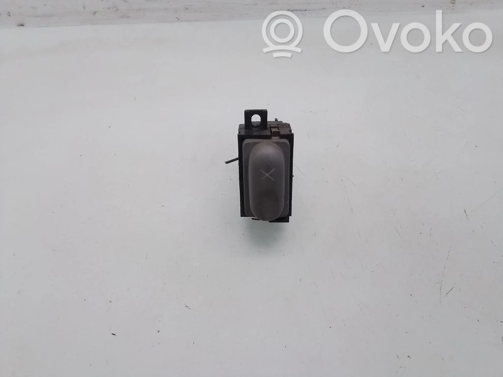 Renault Scenic I Botón interruptor de bloqueo de puertas 
