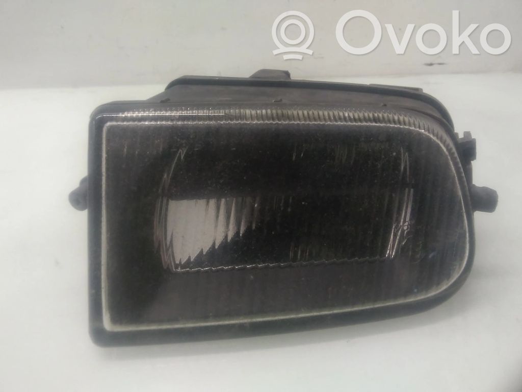 BMW 5 E39 Etusumuvalo 