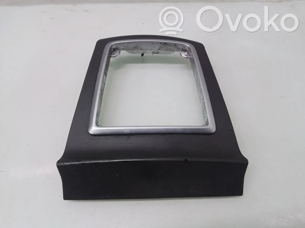 Ford Focus Gear shifter surround trim plastic 