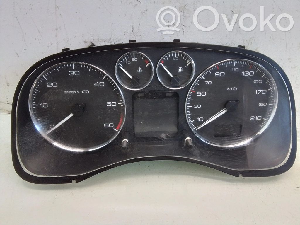 Peugeot 307 Compteur de vitesse tableau de bord 