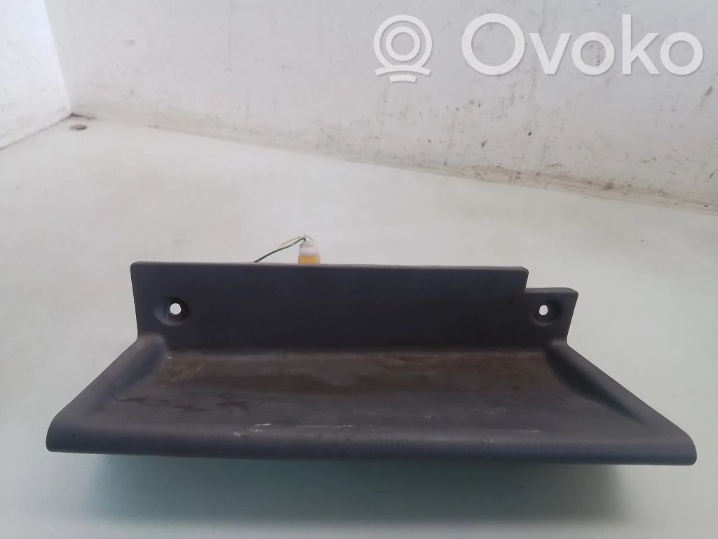 Nissan Micra Kita salono detalė 