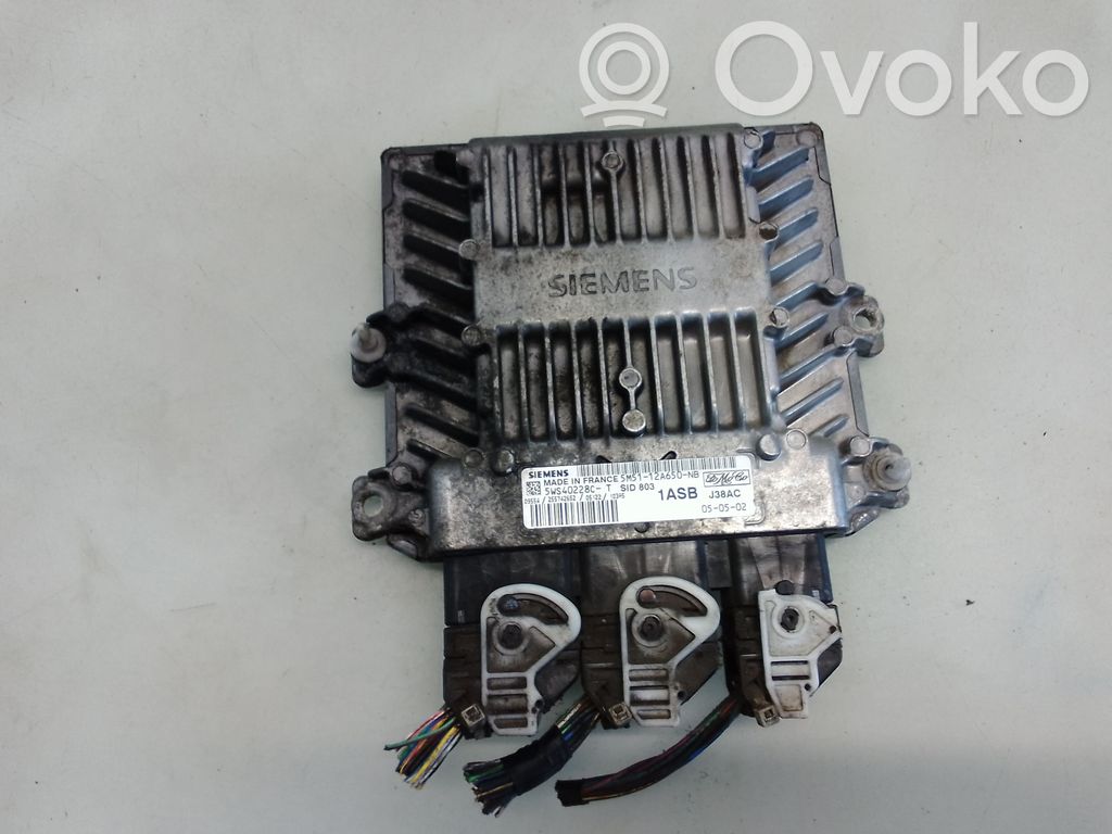 Ford Focus Engine control unit/module 