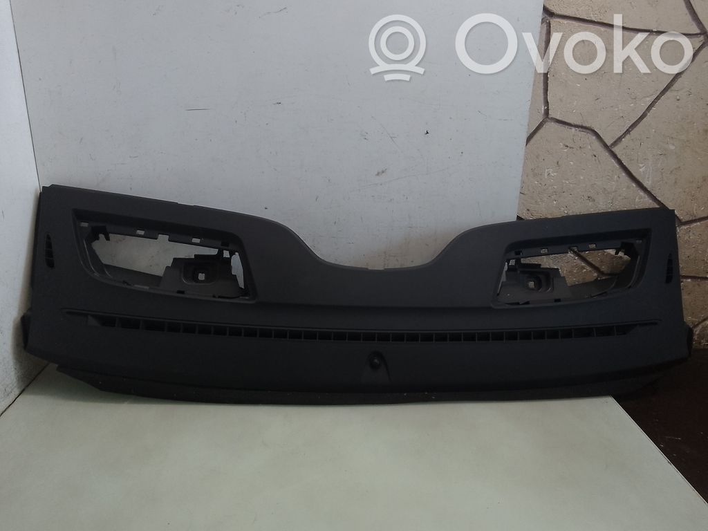 Ford Galaxy Panelis 