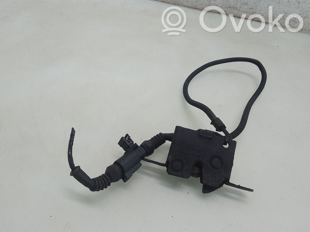 Audi A8 S8 D3 4E Engine bonnet/hood lock/catch 