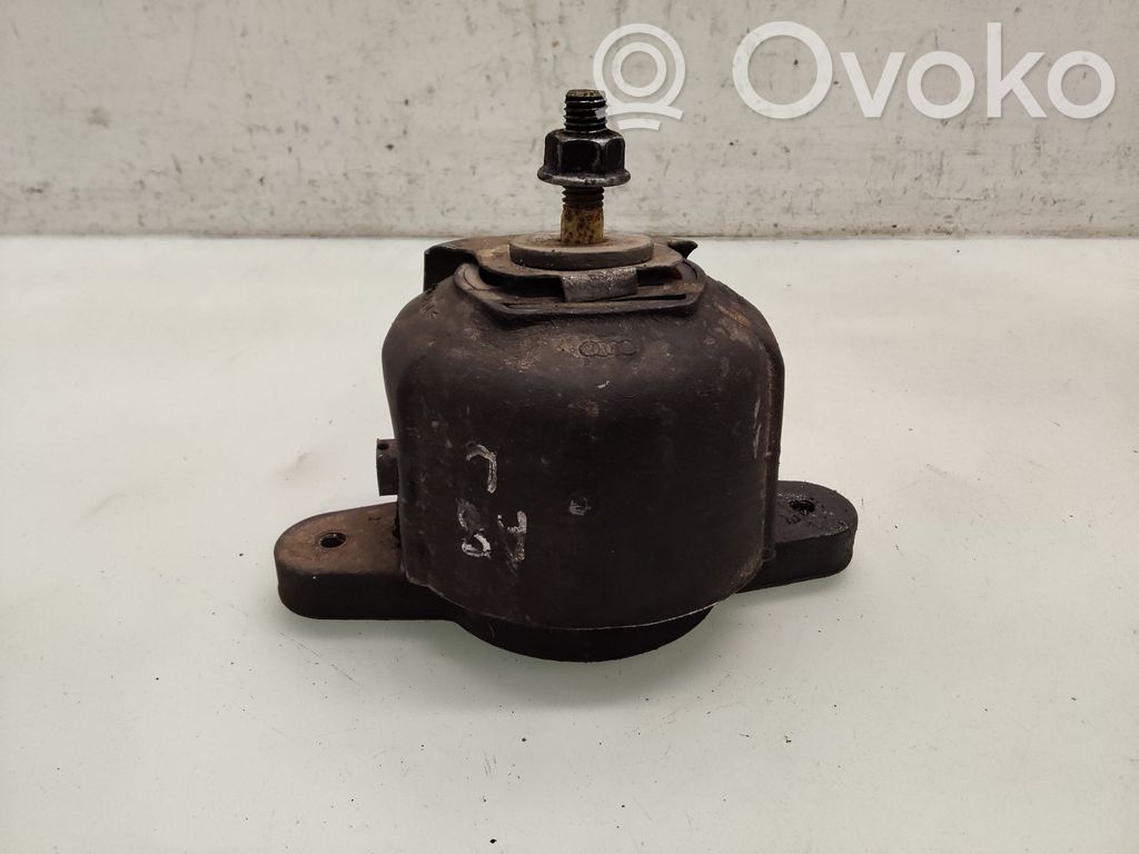 Audi A8 S8 D3 4E Engine mount bracket 