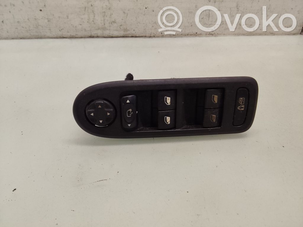 Citroen C5 Electric window control switch 