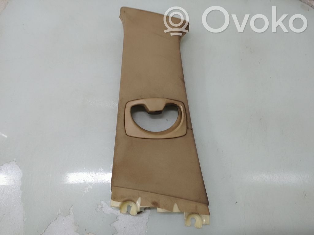 BMW 5 E60 E61 Pilar (B) (superior) 