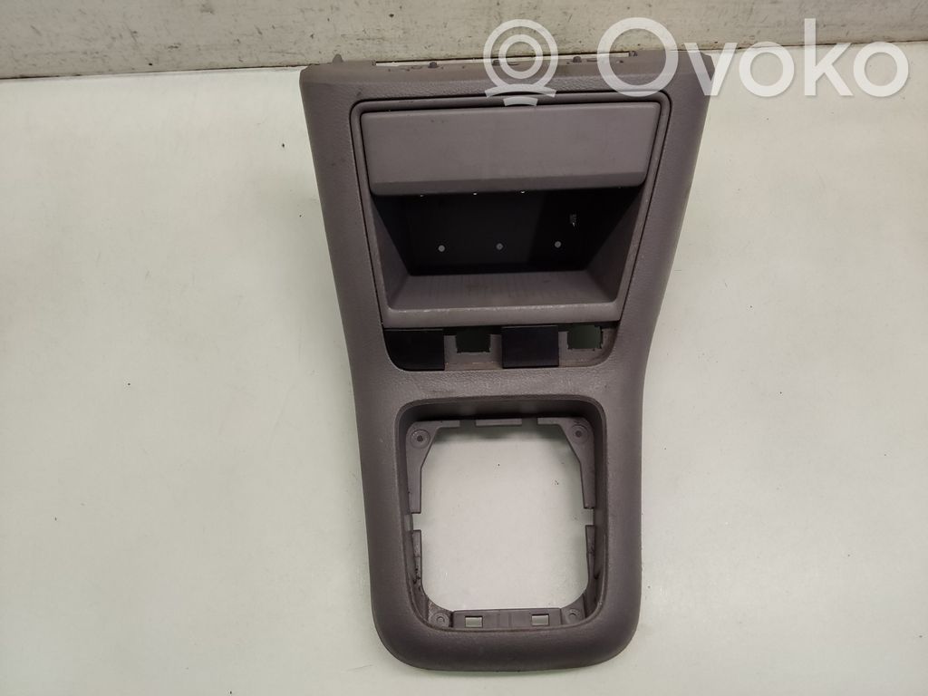 Volkswagen Golf Plus Contour de levier de vitesses 