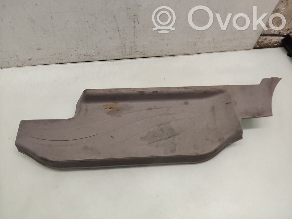 Listwa progowa tylna   MR576167