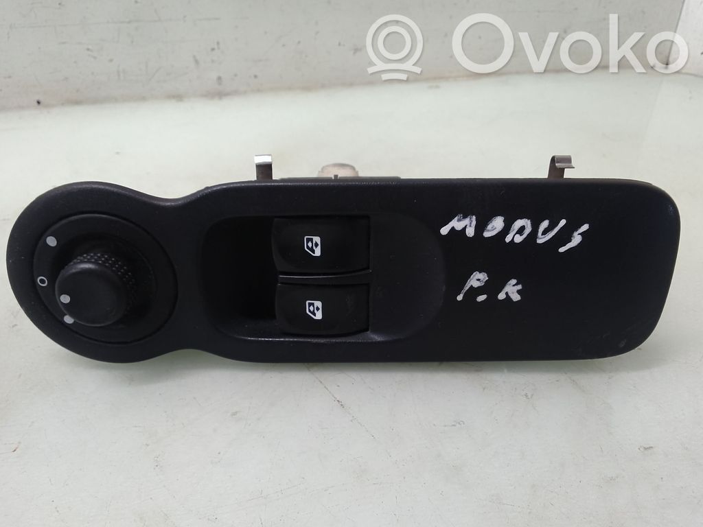 Renault Modus Electric window control switch 
