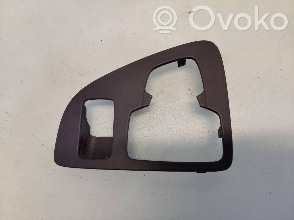 Opel Insignia A Autres éléments de console centrale 