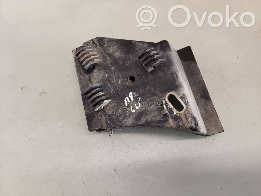 Rear bumper mounting bracket   4D0807571,02300153