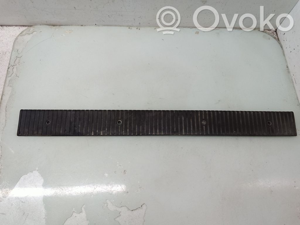 Jeep Cherokee XJ Capac prag față 