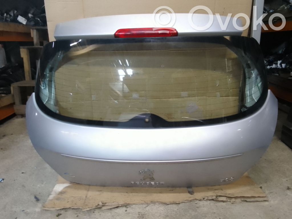 Tailgate/trunk/boot lid