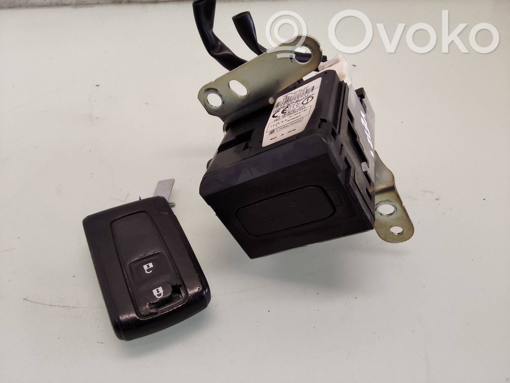 Toyota Corolla Verso E121 Blocchetto accensione 