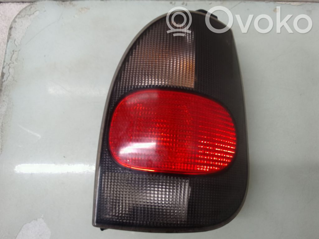Renault Espace III Luci posteriori 