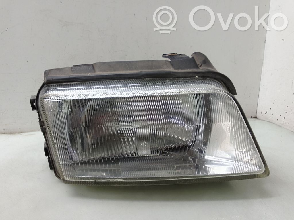 Audi A4 S4 B5 8D Headlight/headlamp 
