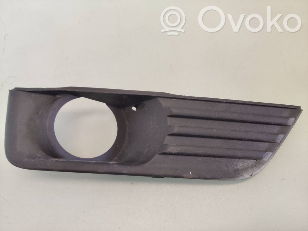 Ford Focus Grilă/ornament proiector ceață față 