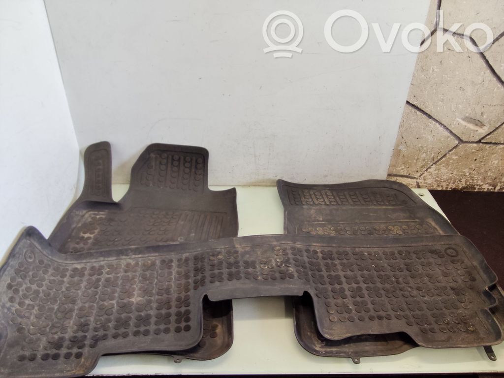 Toyota Corolla Verso E121 Set covorașe auto 