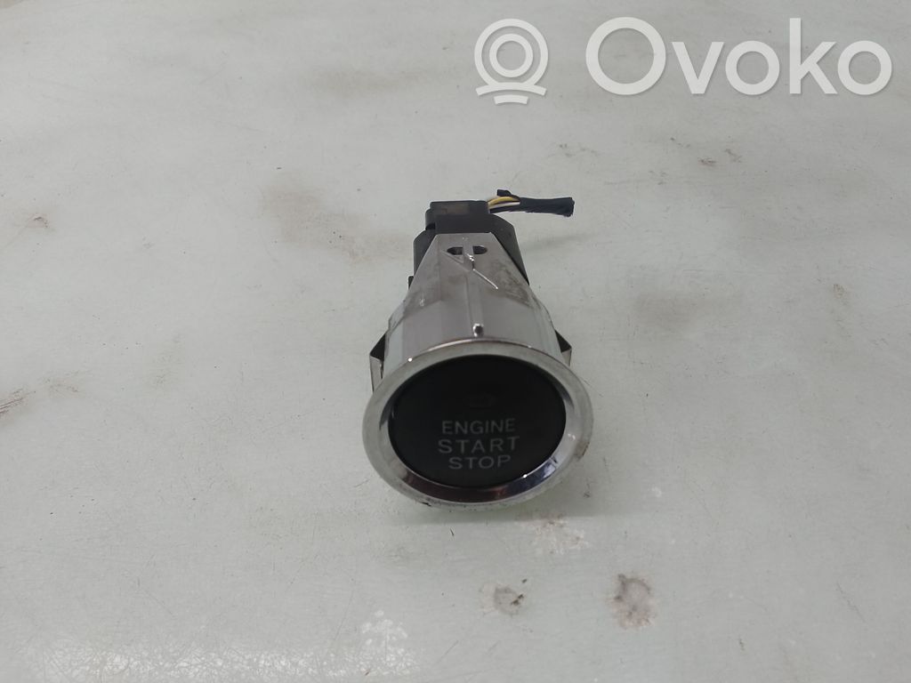 Toyota Corolla Verso E121 Przycisk zapłonu Start / Stop 