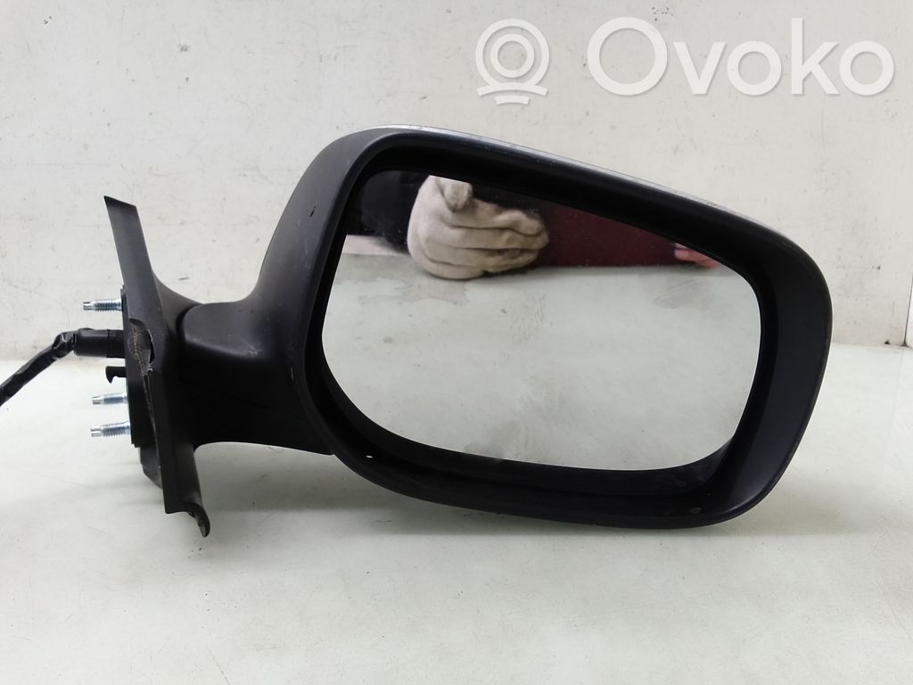 Toyota Yaris Etuoven sähköinen sivupeili