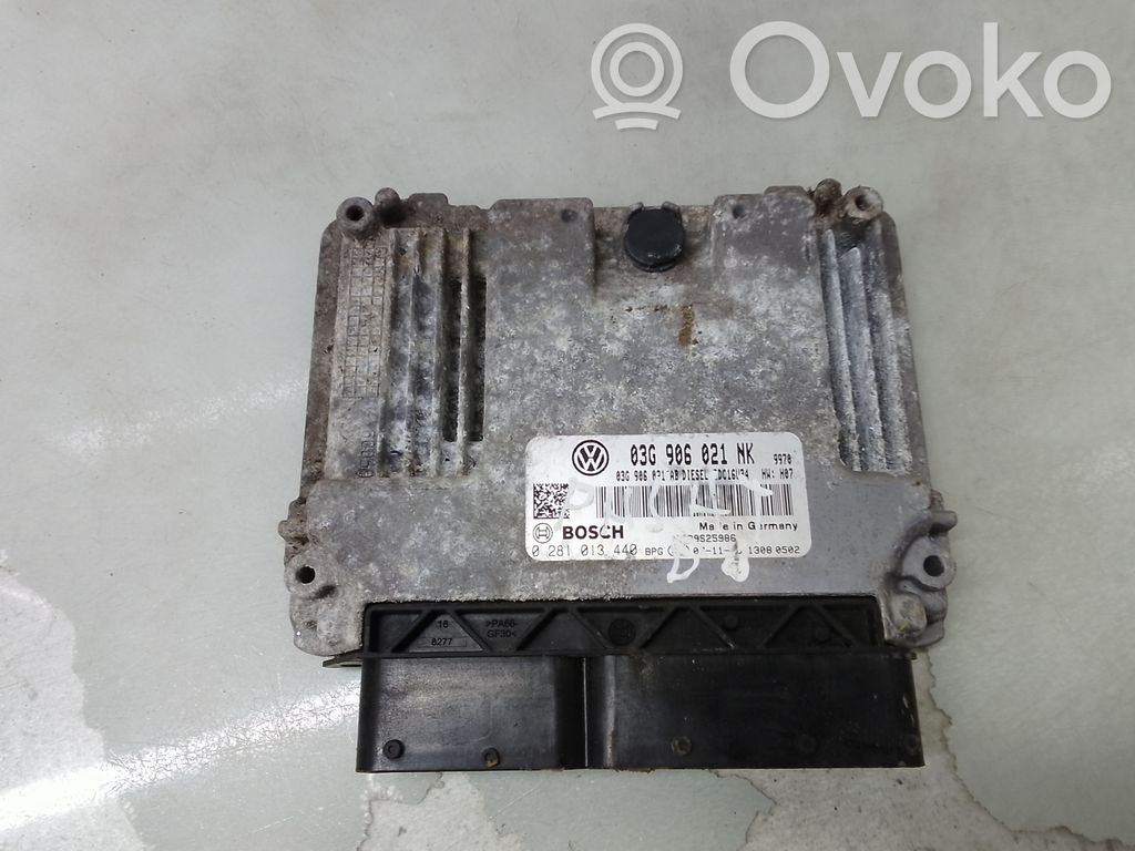 Volkswagen PASSAT B6 Centralina/modulo del motore 