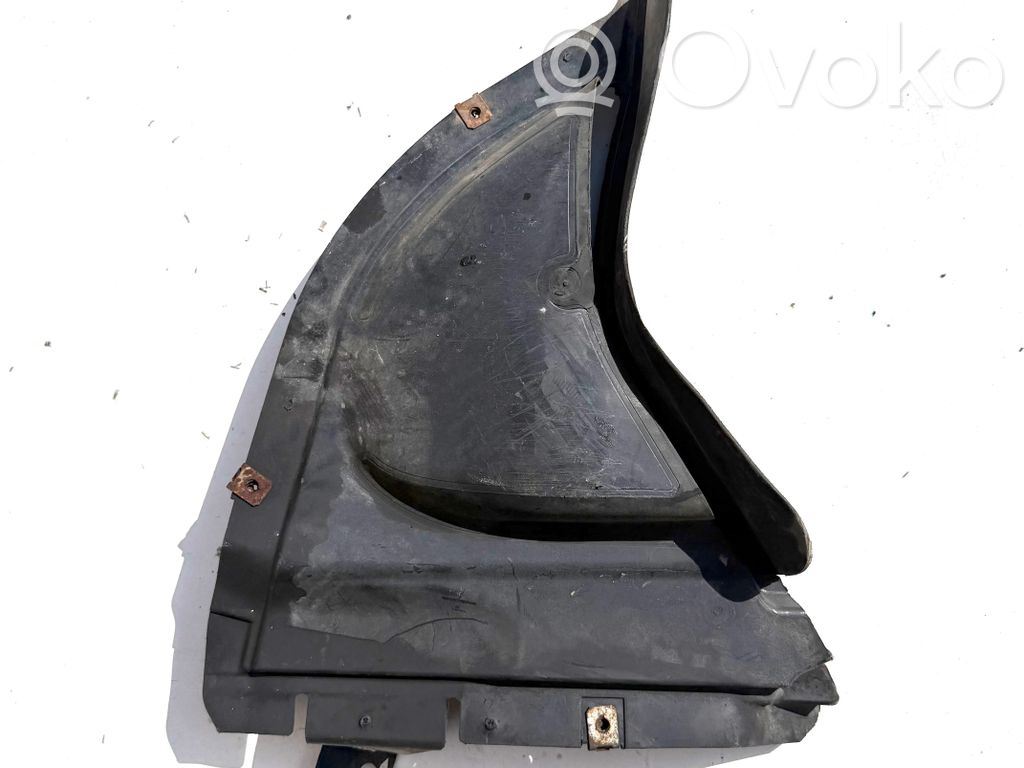 BMW 7 F01 F02 F03 F04 Alte piese de sub caroserie 