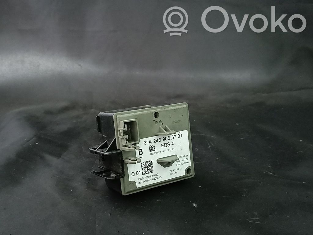Mercedes-Benz A W176 Engine start stop button switch 
