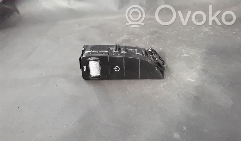Mercedes-Benz C W205 Interruptor de control multifunción 