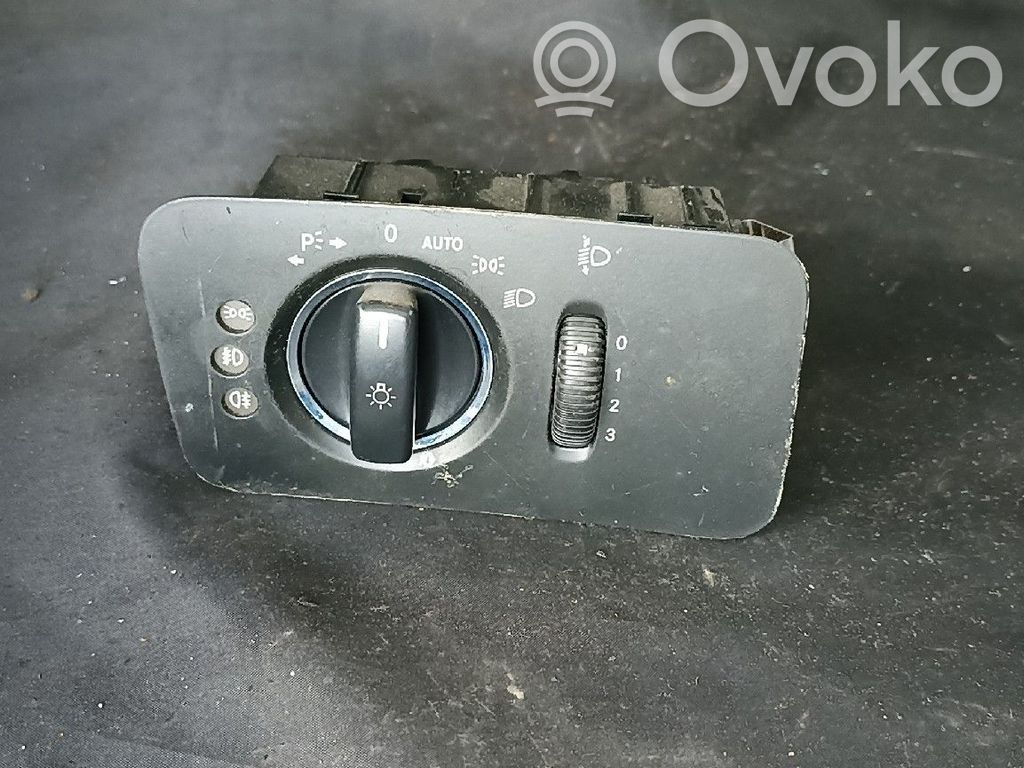 Interruptor de luz   2195450304,PRETO9116