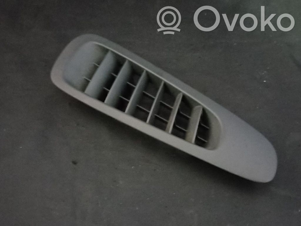 Mercedes-Benz Vito Viano W639 Centrālais gaisa ventilācijas režģis 