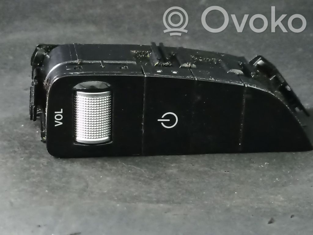 Mercedes-Benz C W205 Interruptor de control multifunción 