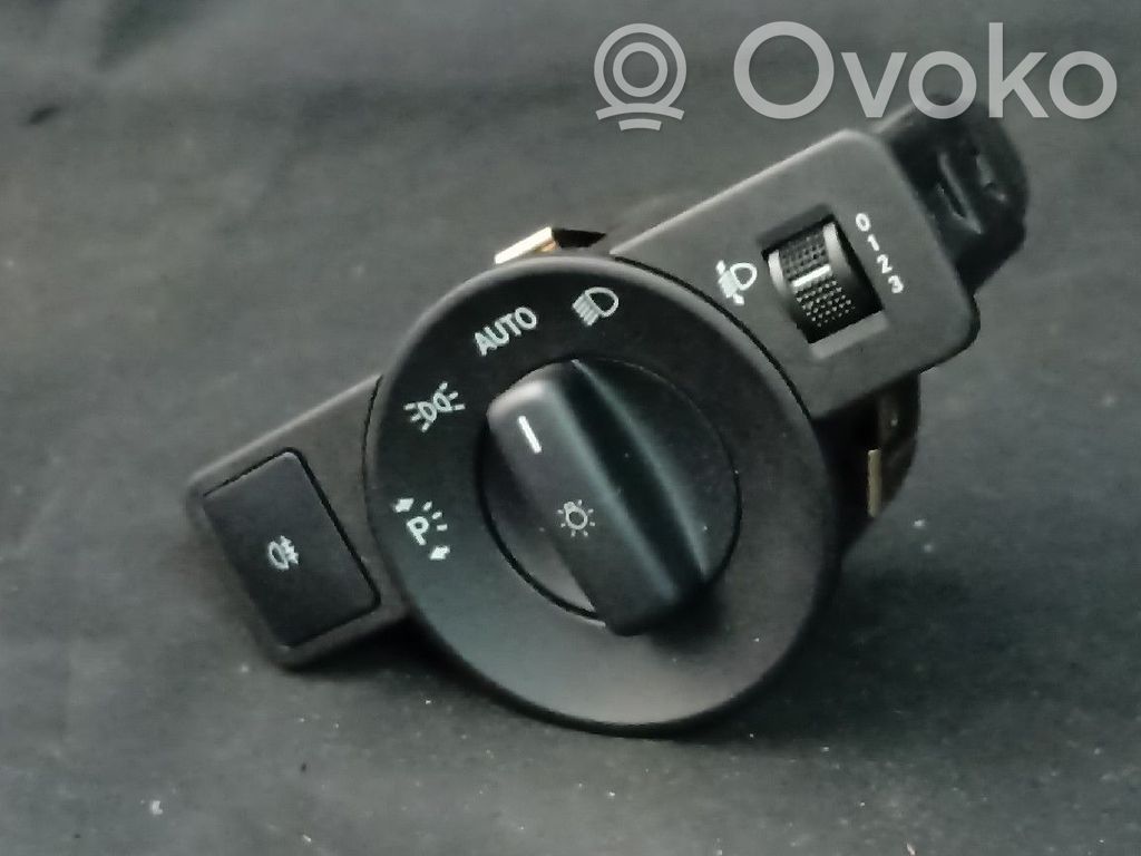 Light switch   2469050050