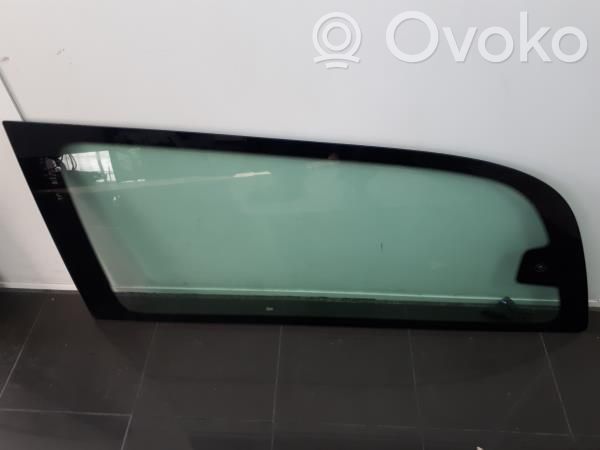 Mercedes-Benz Vito Viano W639 Rear side window 