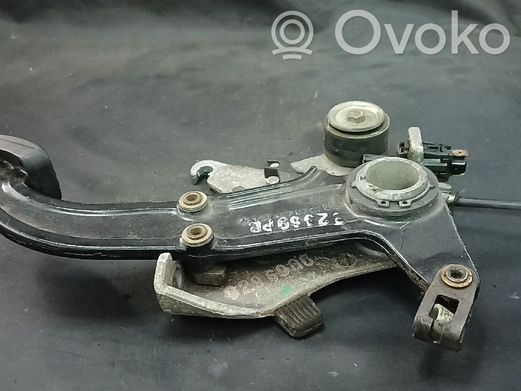 Mercedes-Benz E W124 Handbrake/parking brake lever assembly 
