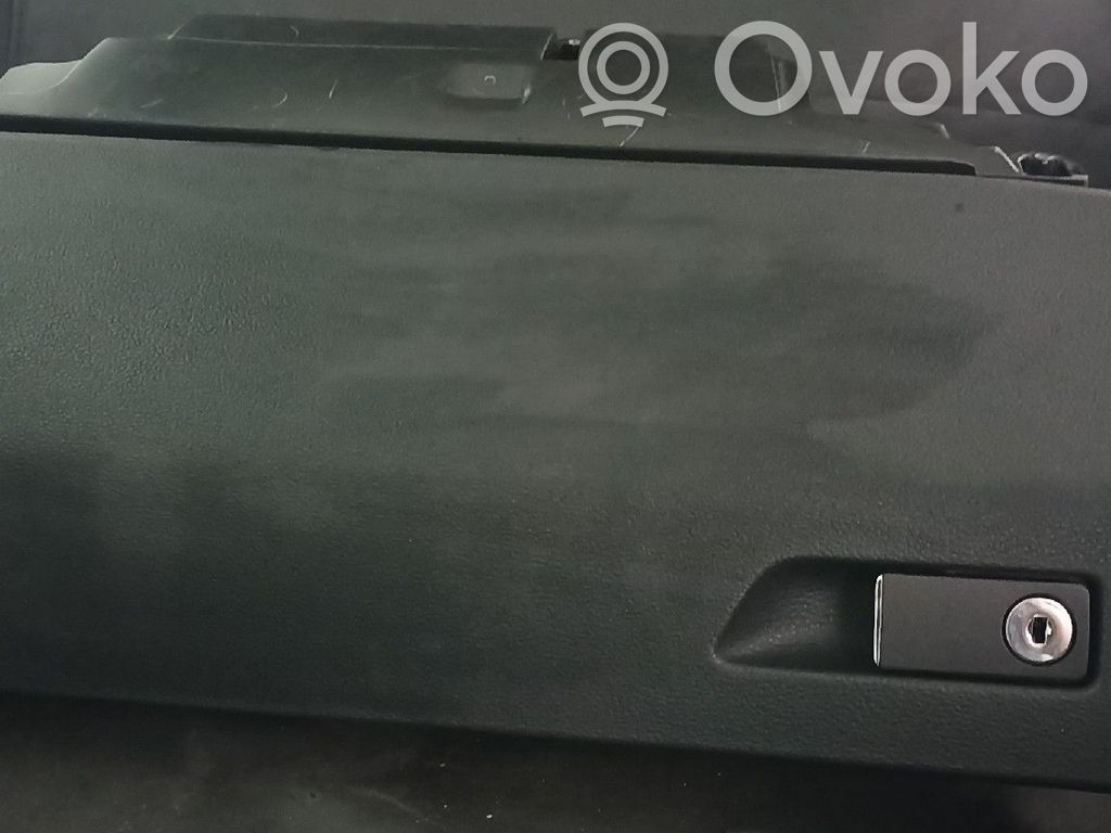 Guantera   2076800091,PRETO9G50