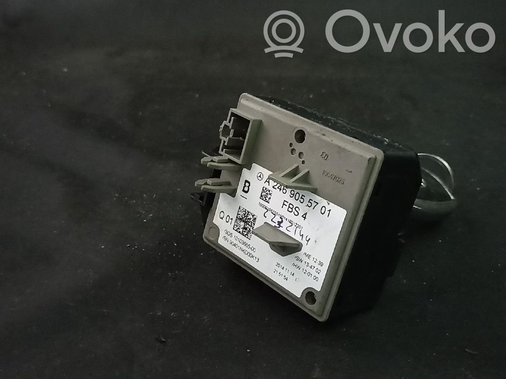 Mercedes-Benz A W176 Engine start stop button switch 