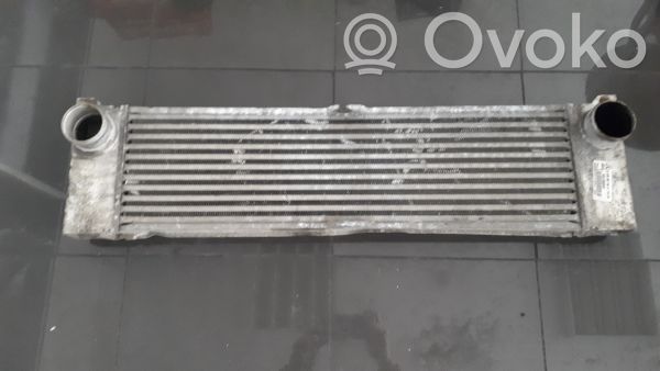Mercedes-Benz Vito Viano W639 Chłodnica powietrza doładowującego / Intercooler 