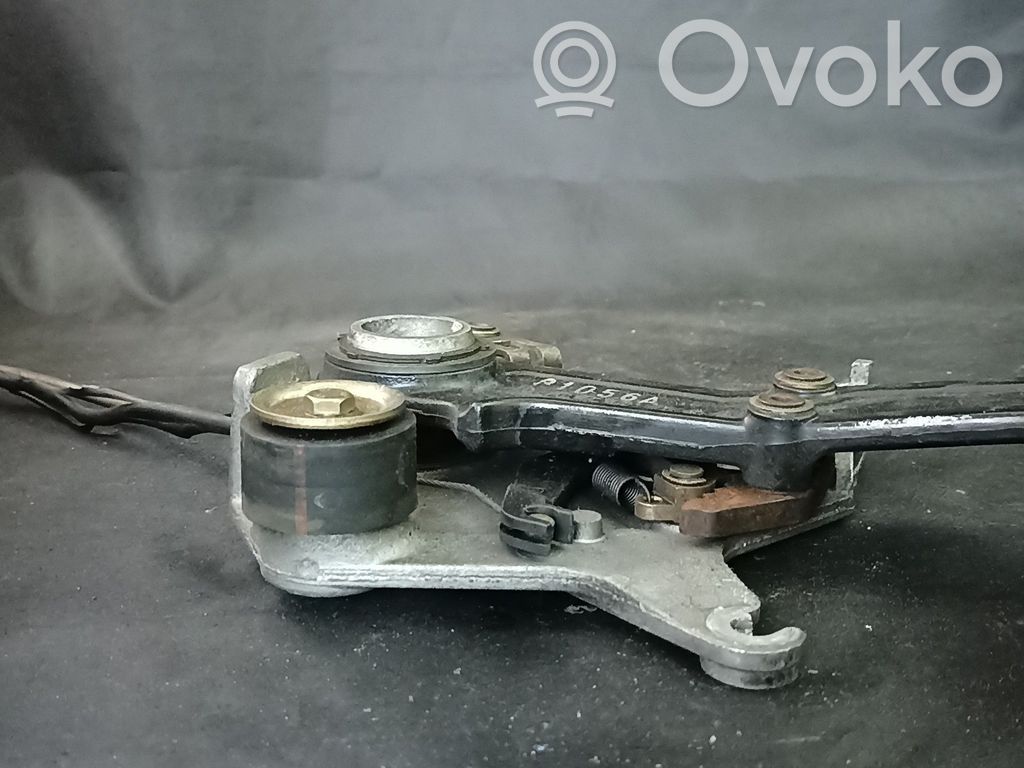 Mercedes-Benz E W124 Handbrake/parking brake lever assembly 