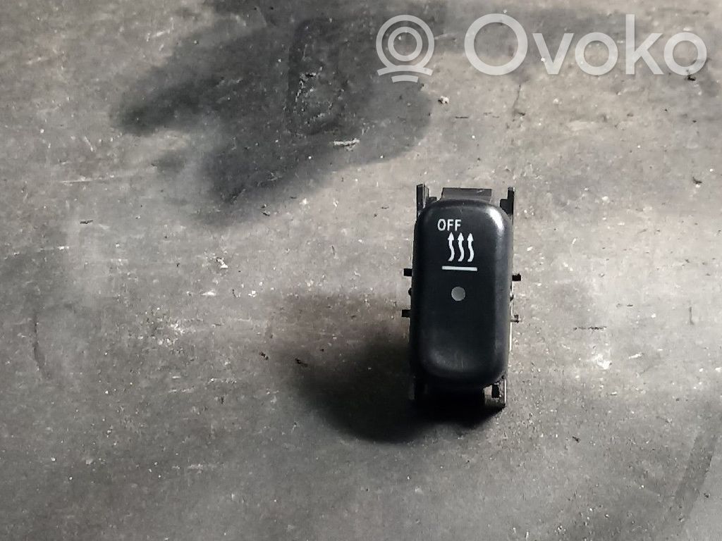 Mercedes-Benz E W210 Interruptor de la calefacción de la luna/parabrisas 