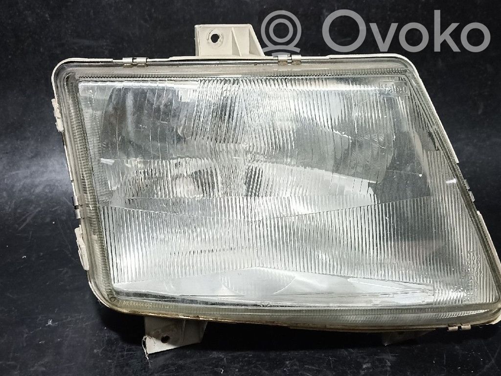 Mercedes-Benz Vito Viano W638 Headlight/headlamp 