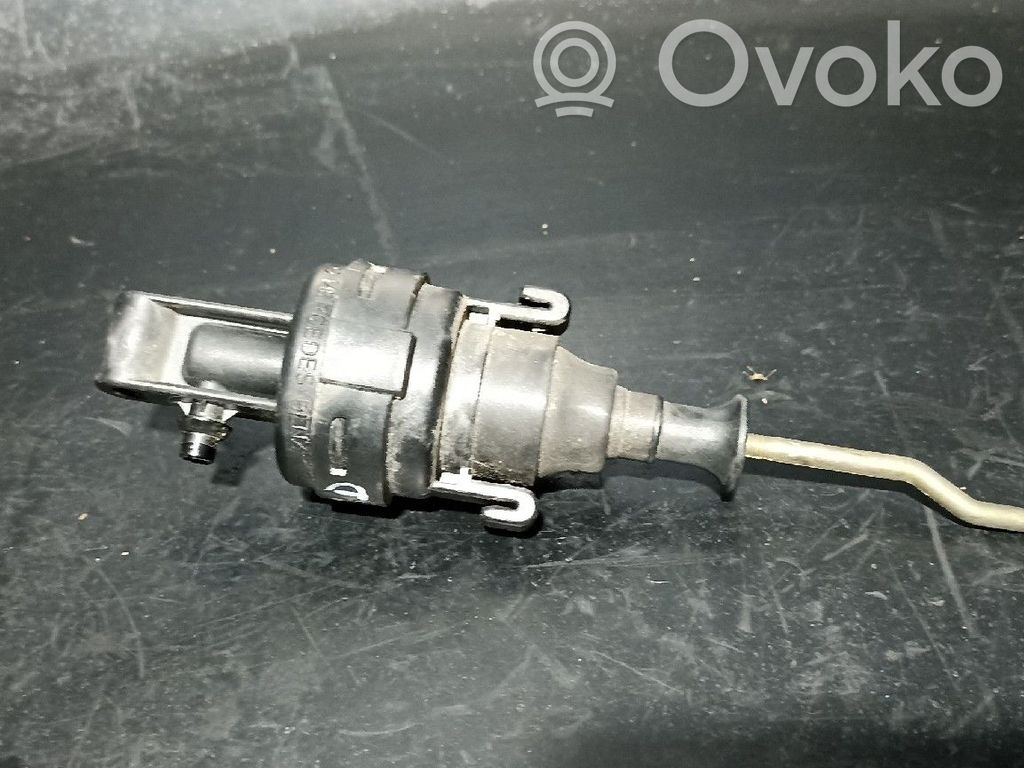 Mercedes-Benz S W140 Galinės spynos varikliukas 