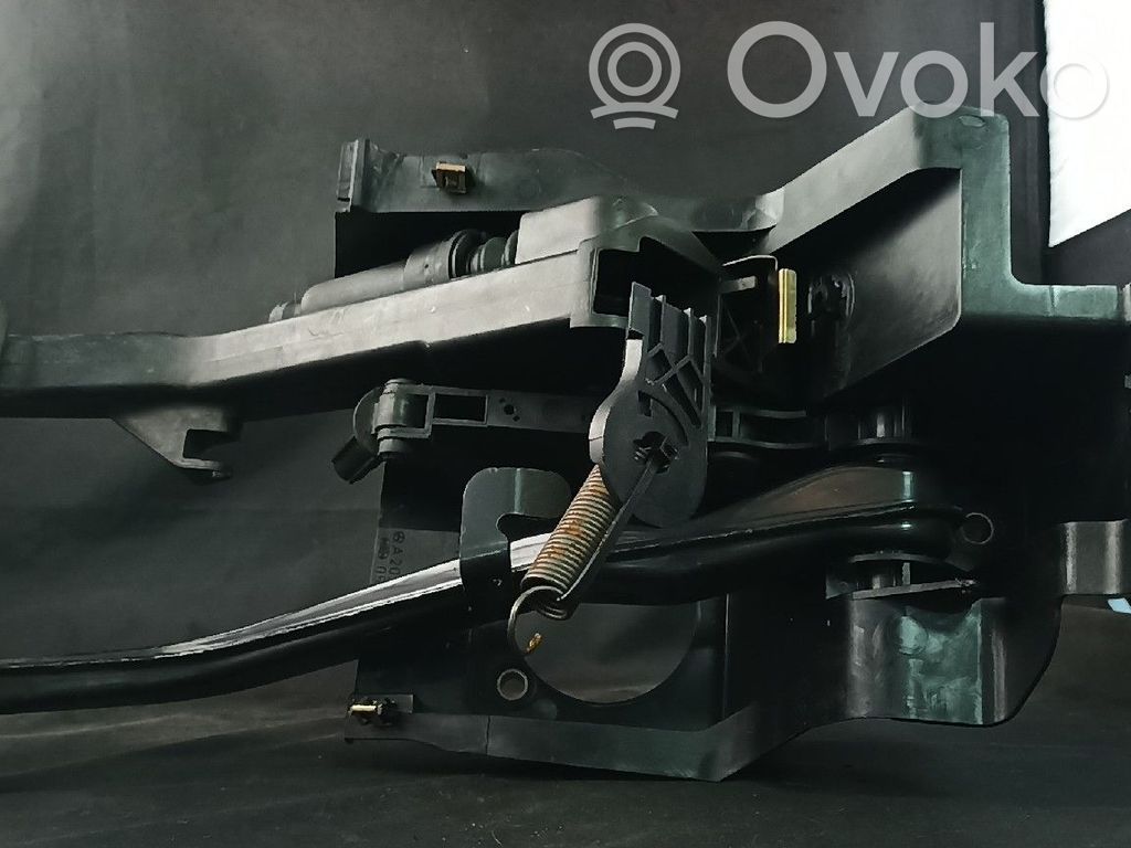 Mercedes-Benz C W203 Conjunto de pedal 