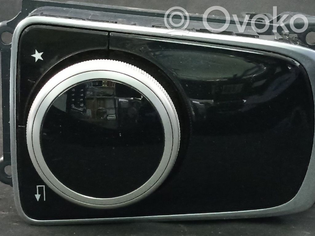 Mercedes-Benz C W205 Interruptor de control multifunción 