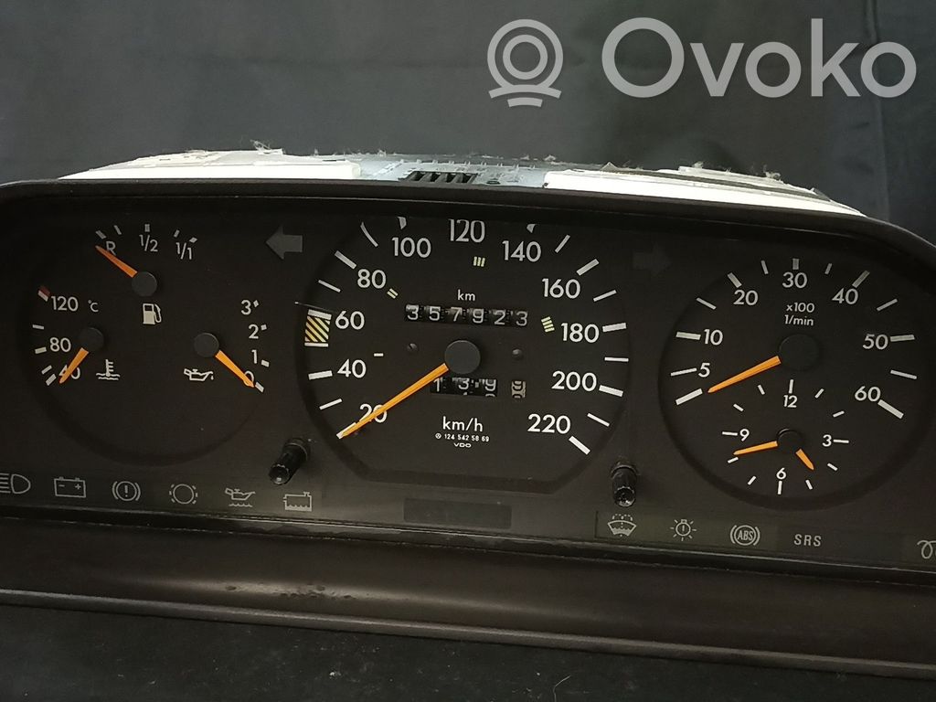 Mercedes-Benz E W124 Speedometer (instrument cluster) 