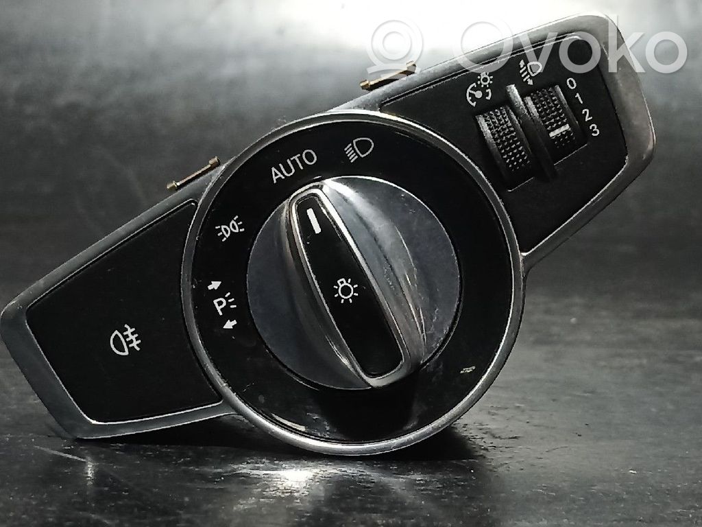 Mercedes-Benz C W205 Lichtschalter 