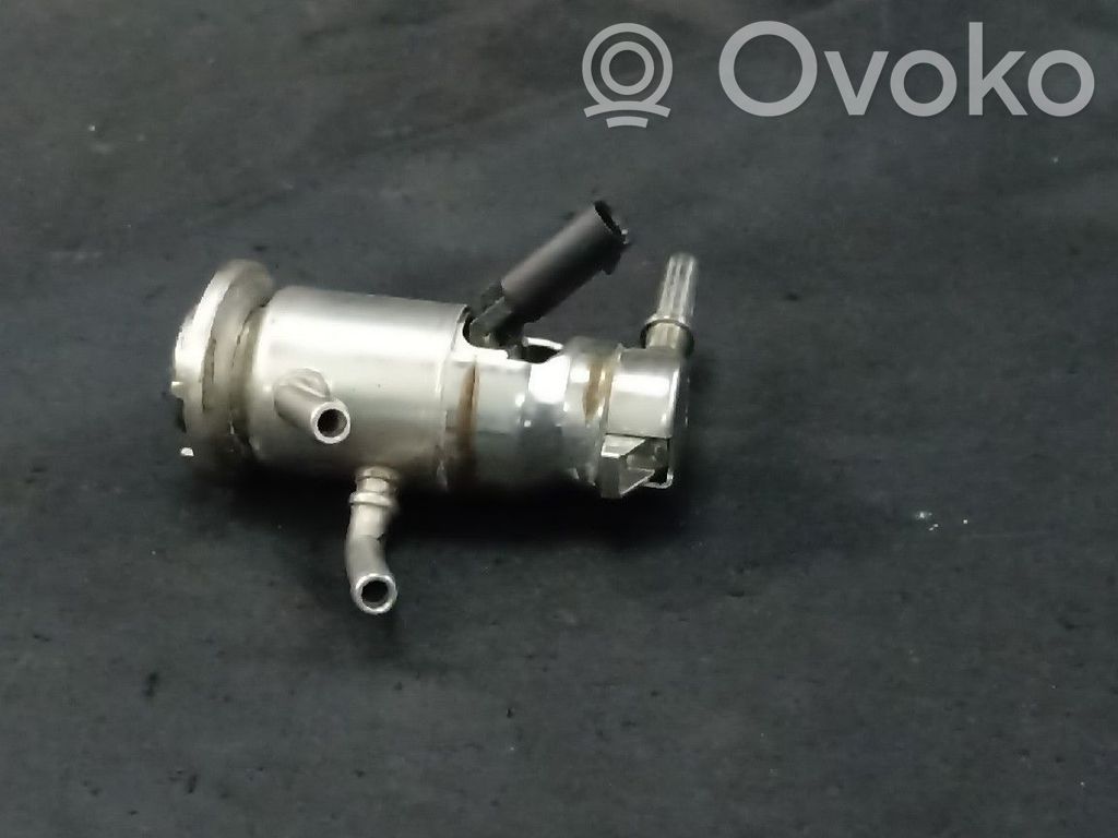 Mercedes-Benz E W213 Inyector de combustible 