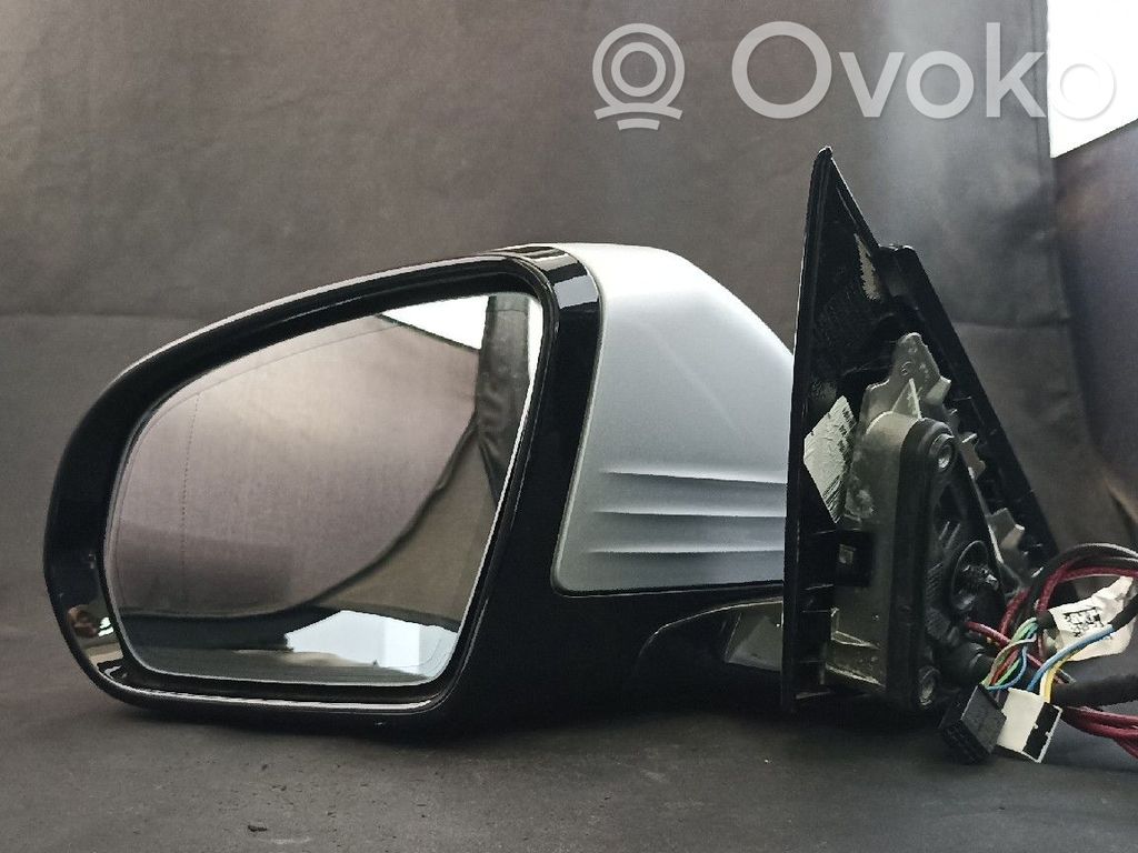 Mercedes-Benz E W213 Elektryczne lusterko boczne drzwi przednich 