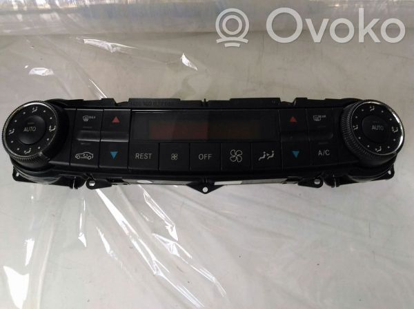 Mercedes-Benz E W211 Climate control unit 